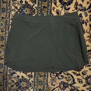 Outdoor Voices Exercise 3" Skort - Evergreen - XL